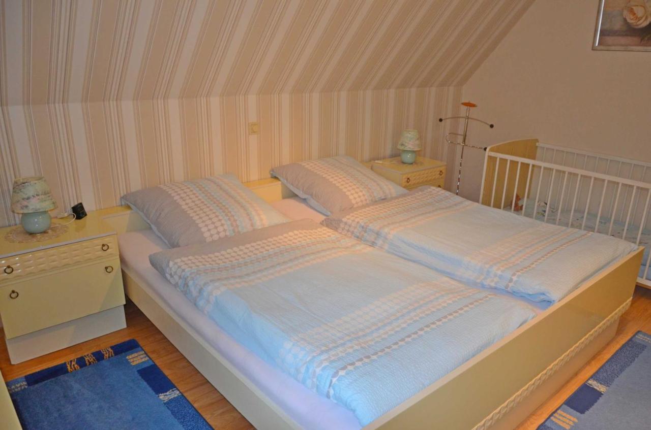 Ferienwohnung Kleinhaus, 95008 Rhauderfehn Luaran gambar